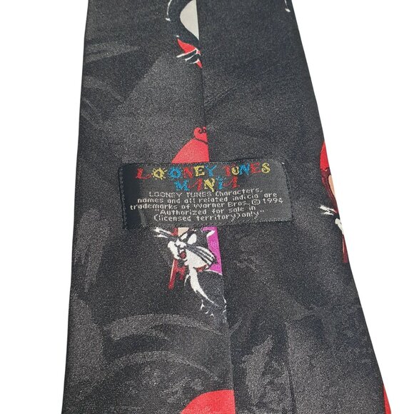 Looney Tunes Mania Necktie Pepe Le Pew Romance Heart Valentine Love Silk Cartoon - Picture 4 of 5